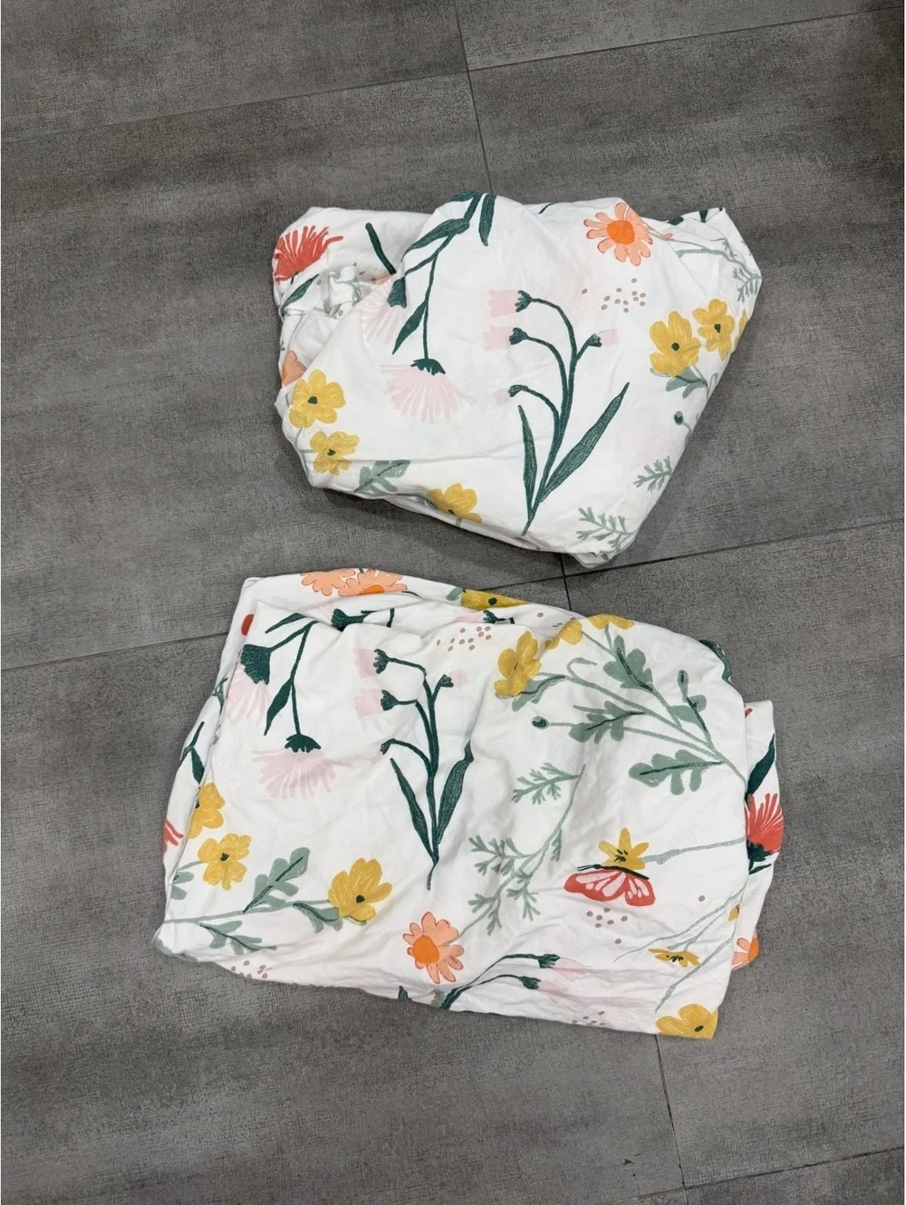 Cloud Island “Garden Floral” Fitted Crib Sheets Set